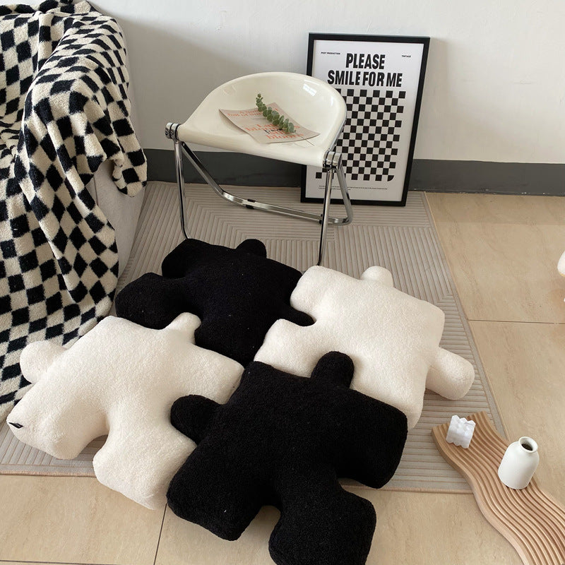 Modern Fashion Stuffed Living Room Cushion